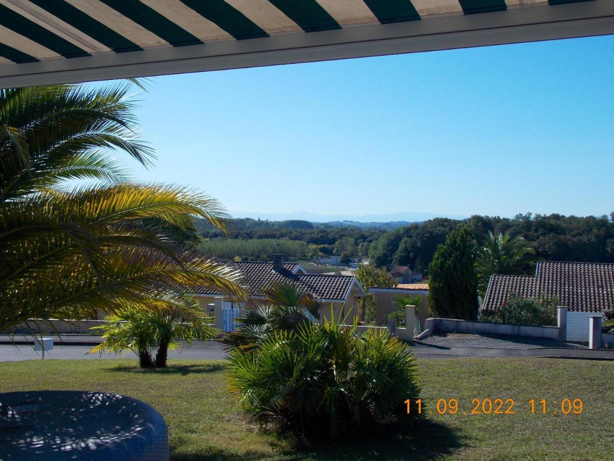 Angoumé Maison Authentique Avec Spa Pres De Dax Et Son Jardin 빌라 외부 사진